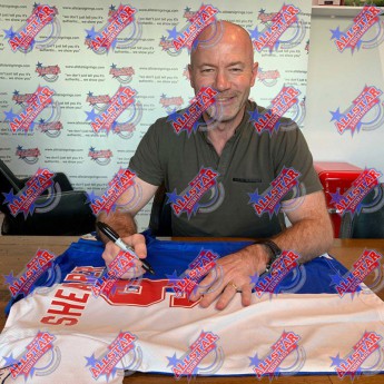 Słynni piłkarze koszulka w antyramie Shearer 1994-1995 Signed Shirt (Framed)
