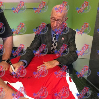 Słynni piłkarze koszulka w antyramie Charlton and Law Signed Shirts (Dual Framed)