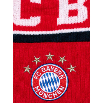 Bayern Monachium czapka zimowa Pom red
