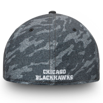 Chicago Blackhawks czapka baseballówka Made2Move Camo Flex