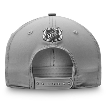 Vegas Golden Knights czapka baseballówka authentic pro home ice structured adjustable cap