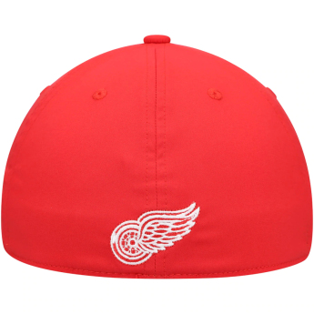 Detroit Red Wings czapka baseballówka 2021 locker room aeroready flex hat - red