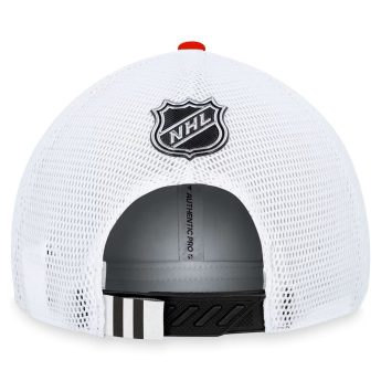 Chicago Blackhawks czapka baseballówka Draft 2023 Podium Trucker Adjustable Authentic Pro