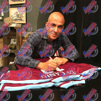 Słynni piłkarze koszulka w antyramie West Ham United FC 2000 Di Canio Signed Shirt (Framed)