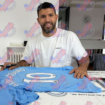 Słynni piłkarze piłkarska koszulka meczowa Manchester City FC 2019-2020 Aguero Signed Shirt