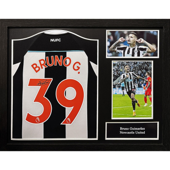 Słynni piłkarze koszulka w antyramie Newcastle United FC 2021-2022 Bruno Guimaraes Signed Shirt (Framed)