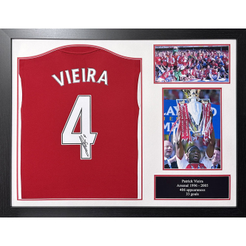 Słynni piłkarze koszulka w antyramie Arsenal FC 1982 Vieira Signed Shirt (Framed)