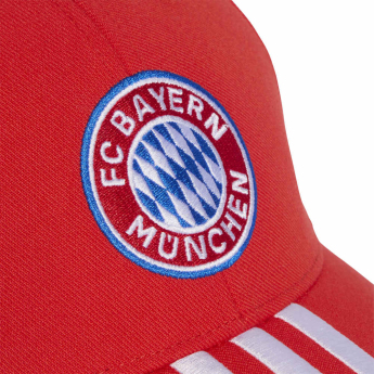 Bayern Monachium czapka baseballówka Home 2025 red