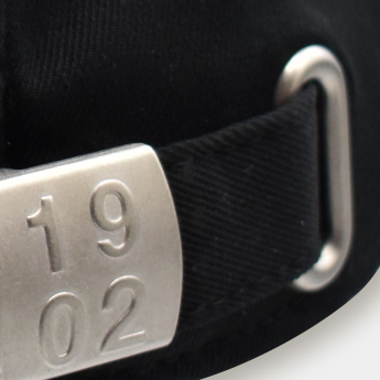Real Madryt dziecięca czapka baseballowa No43 Crest black