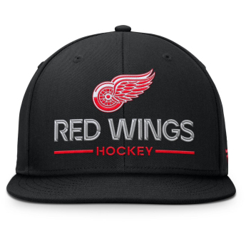 Detroit Red Wings czapka flat baseballówka Authentic Pro A/Cap Flat Brim Square Visor Structured Adjustable
