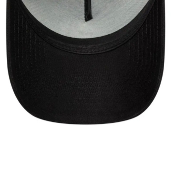 Liverpool czapka baseballówka 9forty Trucker black