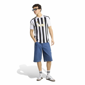 Juventus piłkarska koszulka meczowa 26/27 domácí