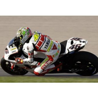 Samochody i motocykle model kasku 1:5 Moto GP Valentino Rossi Valencia 2005