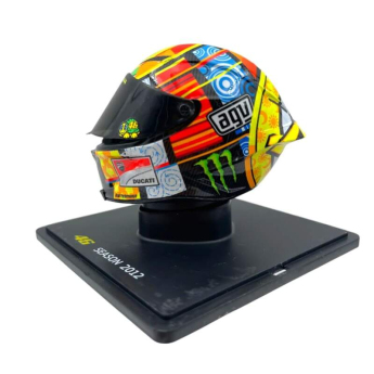 Samochody i motocykle model kasku 1:5 MotoGP Valentino Rossi Ducati 2012