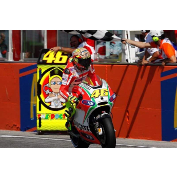 Samochody i motocykle model kasku 1:5 MotoGP Valentino Rossi Misano Misano 2012