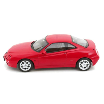 Samochody i motocykle model 1/18 GTV 1999 red