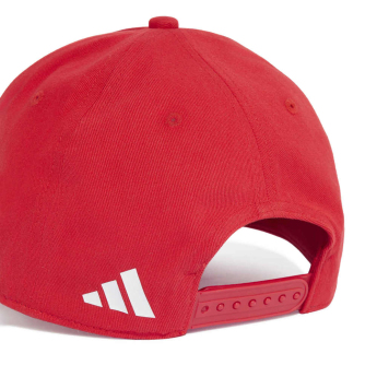 Bayern Monachium czapka baseballówka Essentials red