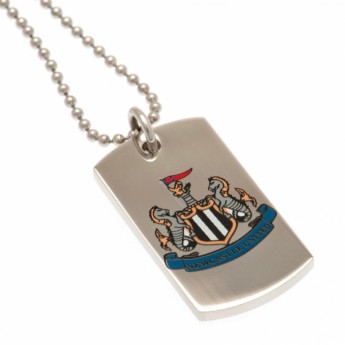 Newcastle United naszyjnik z zawieszką Colour Crest Dog Tag & Chain