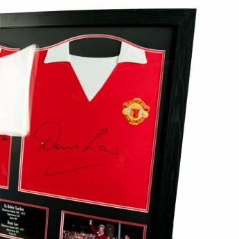 Słynni piłkarze koszulka w antyramie Manchester United Charlton & Law Signed Shirts (Dual Framed)