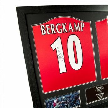 Słynni piłkarze koszulka w antyramie FC Arsenal Bergkamp & Henry Signed Shirts (Dual Framed)