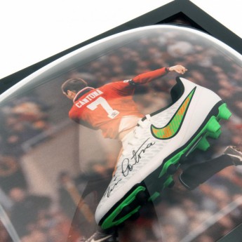 Słynni piłkarze korki w antyramie Manchester United Cantona Signed Boot (Framed)
